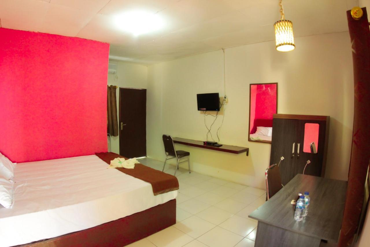 Fx72 Beach Resort Maumere Eksteriør bilde